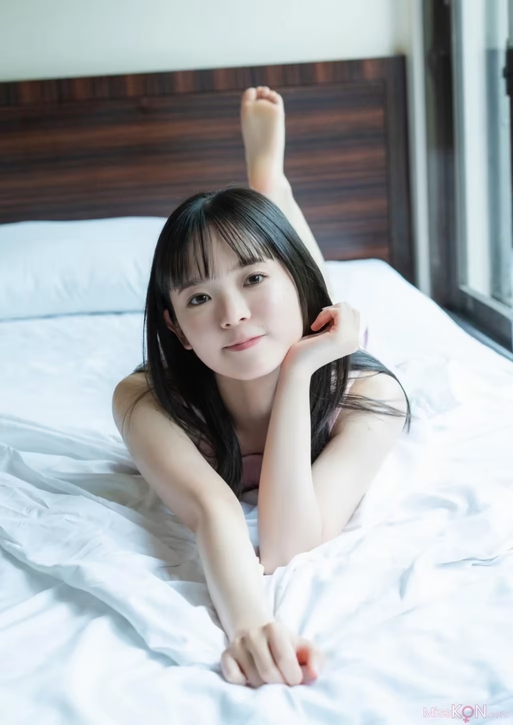 楡井希実初表紙引爆視覺風暴(26)