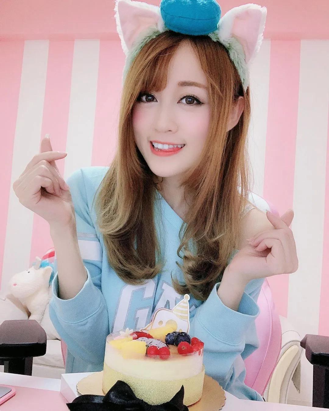 箐箐吴 火辣爆表身材让男粉蠢蠢欲动.....(5)