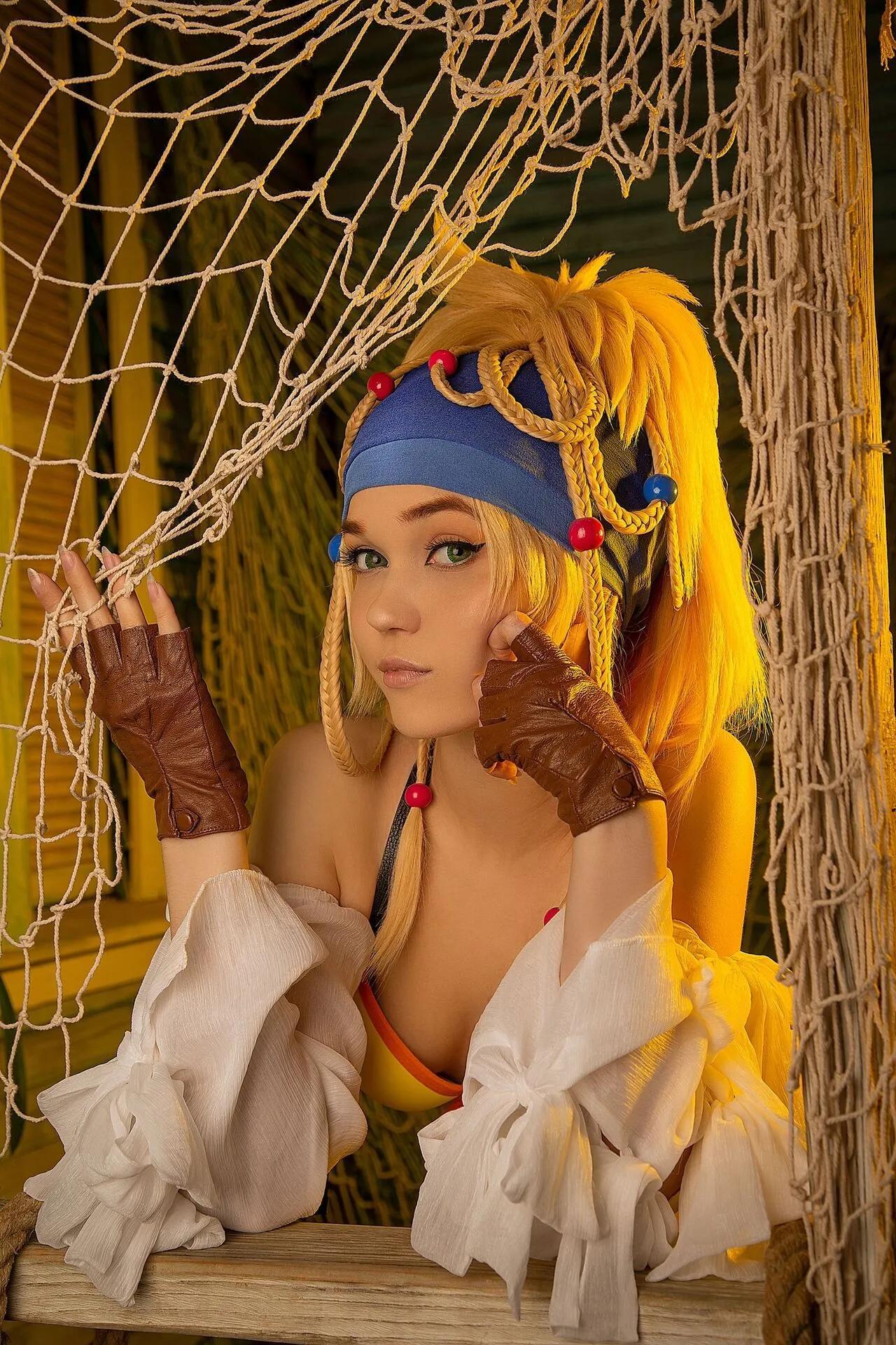 Ariadna Lobe - Rikku(9)