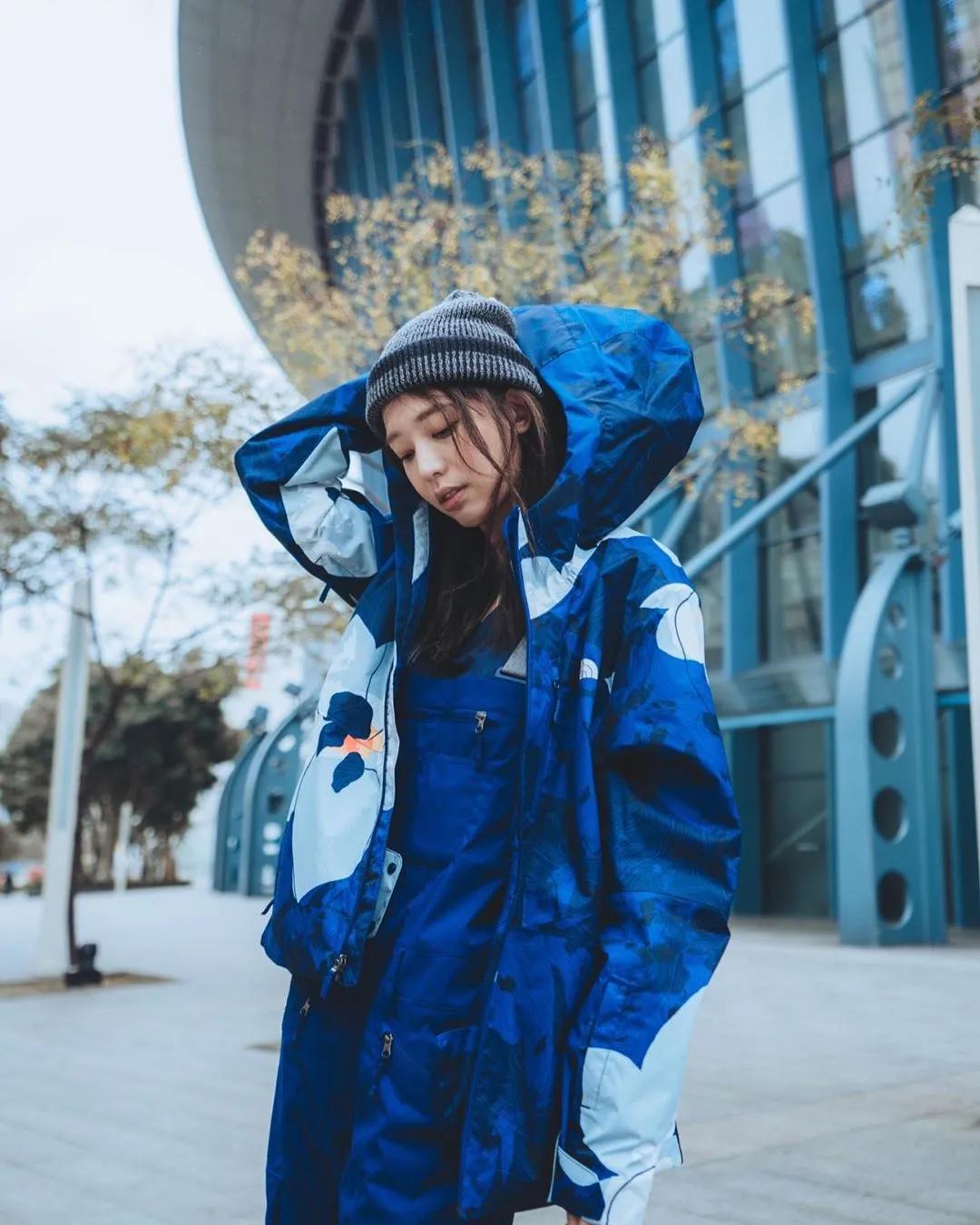 王心恬 有时候穿著时尚 只是因为工作需要~(2)