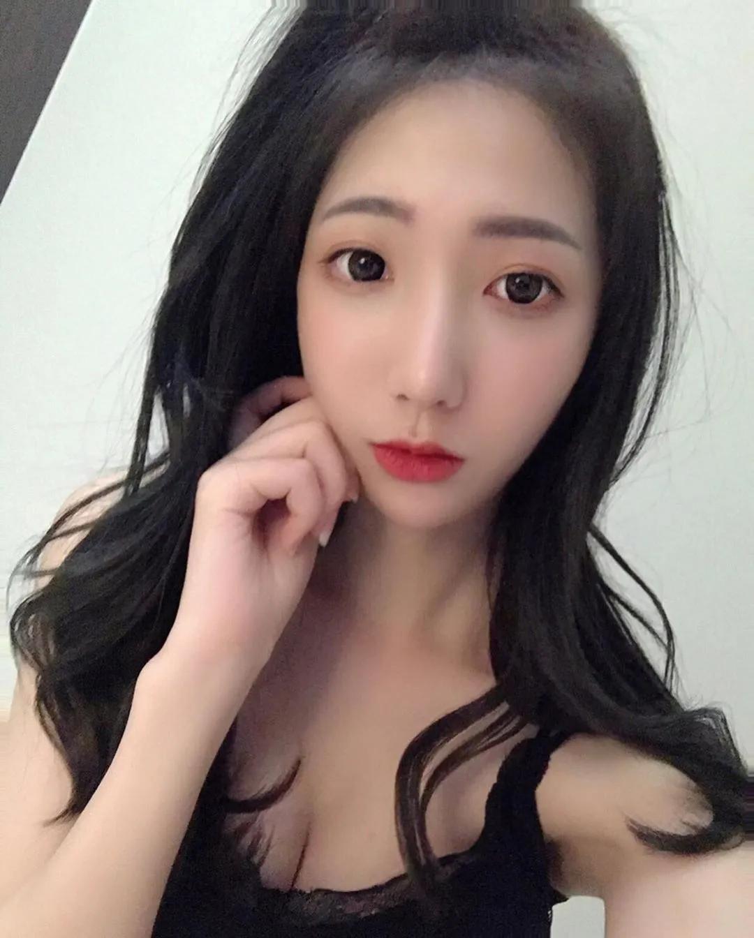 娜娜nana 高颜值+身材 出乎预料绝品！ 网友纷纷求门(10)