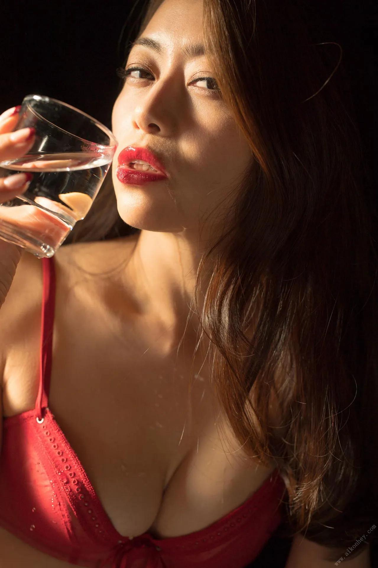 Maki Hojo 北条麻妃 -超浓密ヘアヌード エロスの交歓(71)