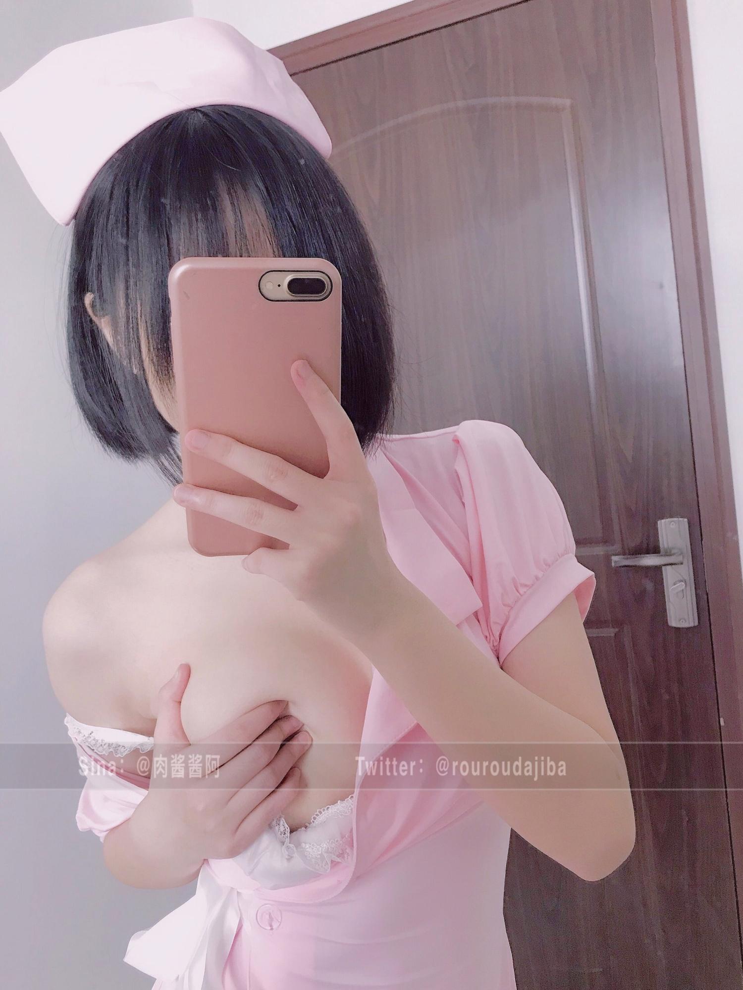 [一只肉酱阿]粉嫩护士服(21)