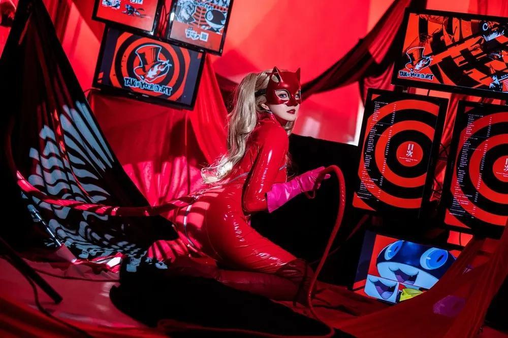 Natsuko夏夏子 - 女神异闻录 高卷杏(17)