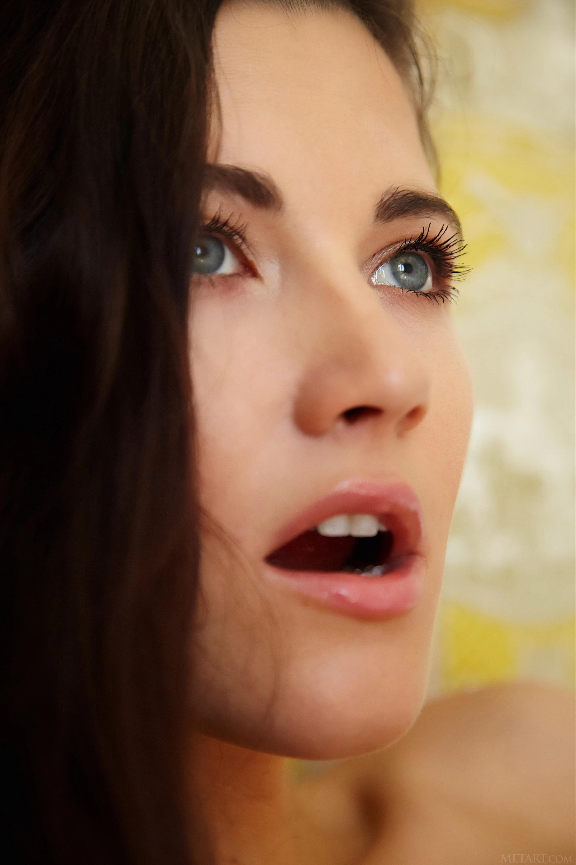 Lauren Crist - Lingerie (124P)(104)