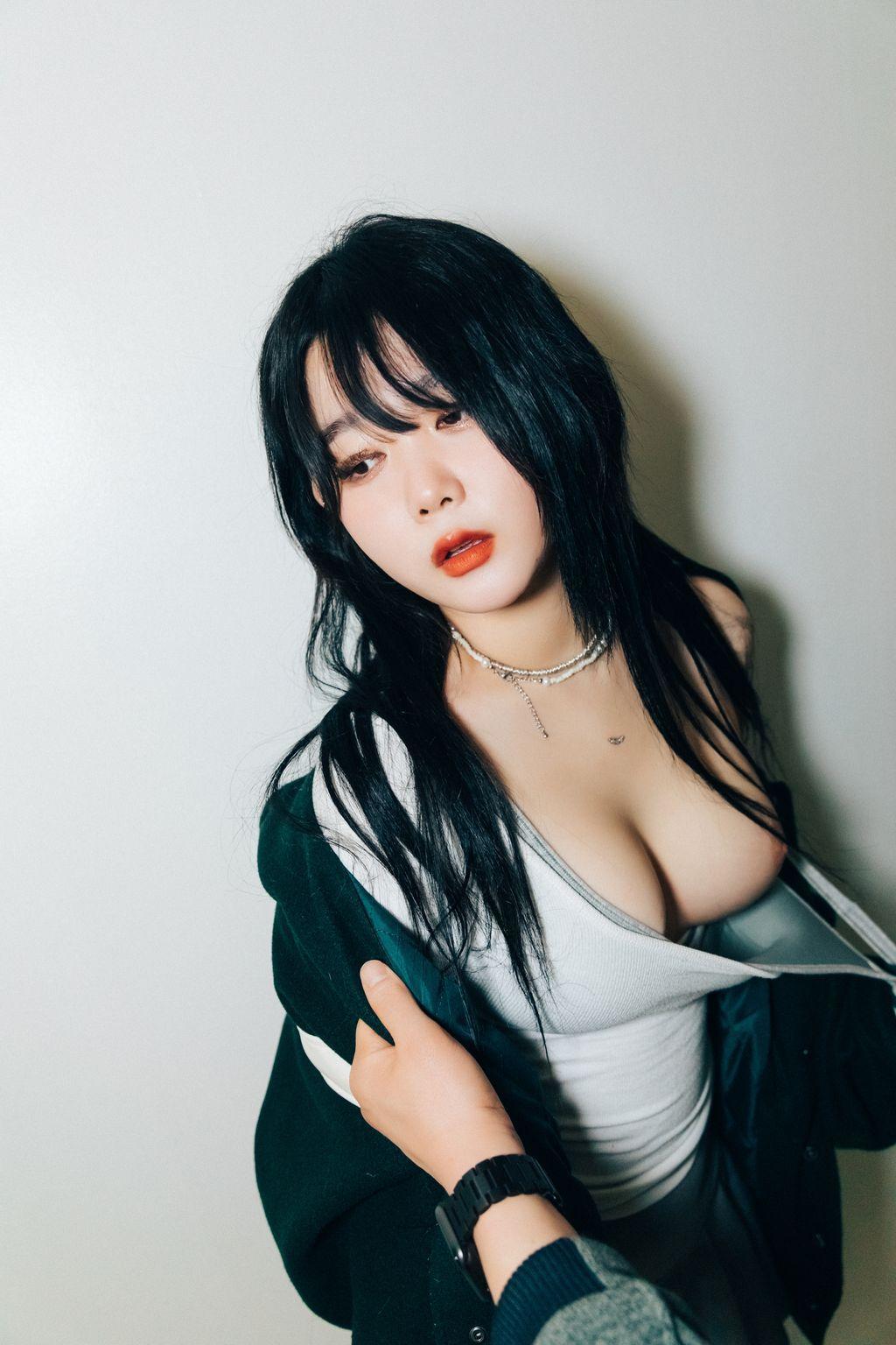 [Loozy] Zia (지아): Fan Meeting 02 (+S.Ver) (128 photos )(57)