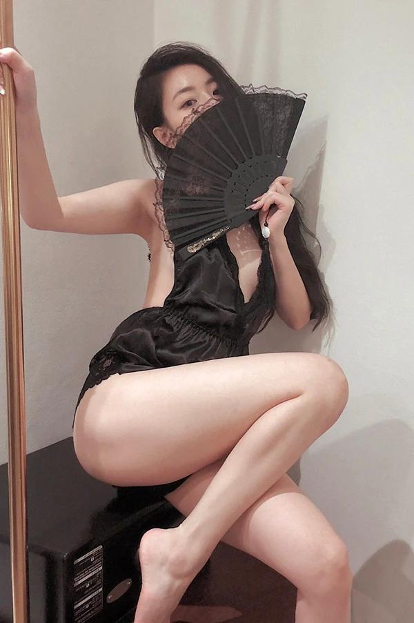 酥胸福利姬维他命B@freyaaaaa尺度露出订阅合集2(28)