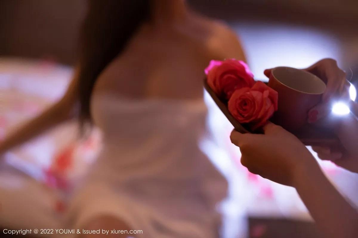 [YouMi尤蜜荟]第816期奶瓶土肥圆写真(108)