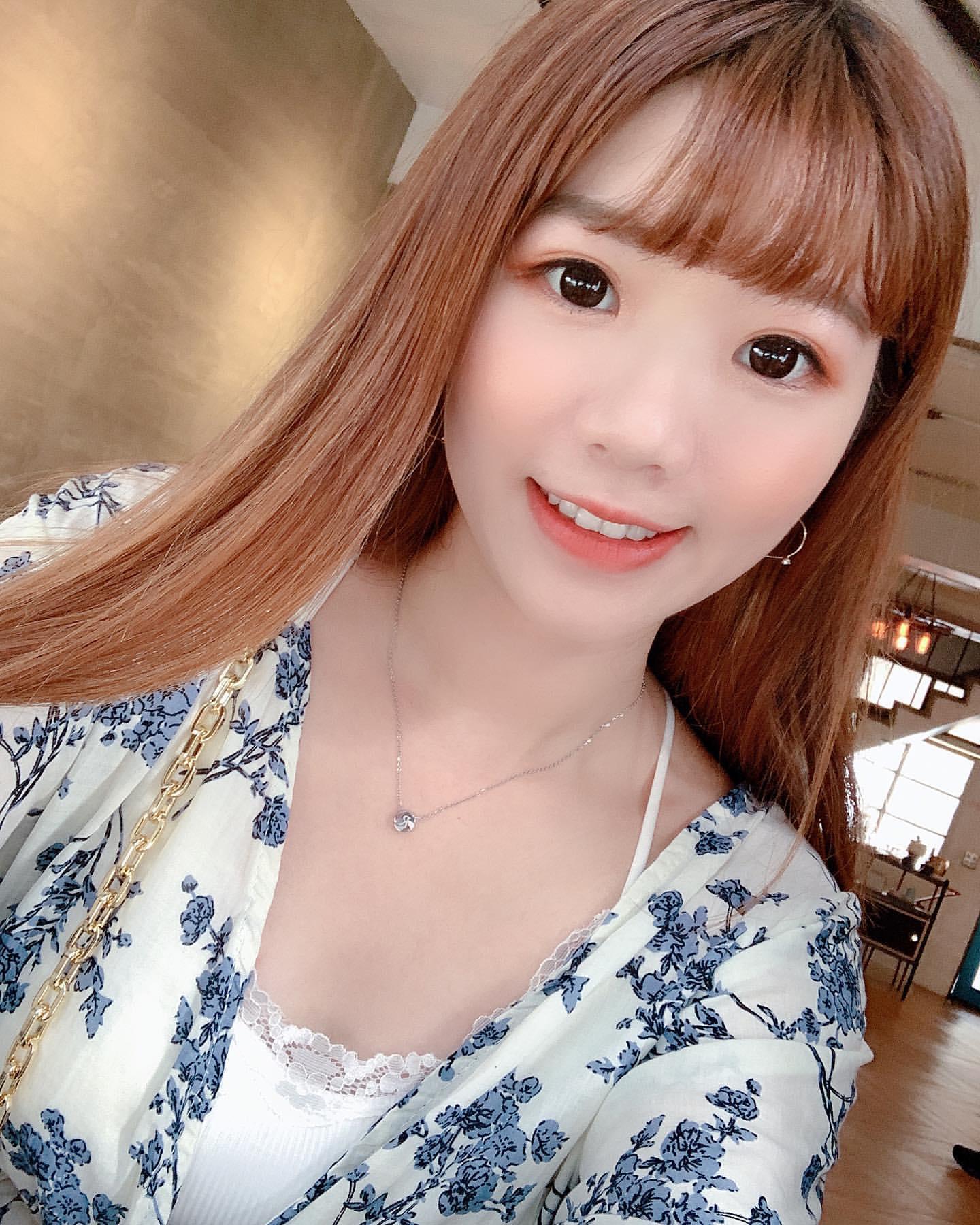 晴晴Remy 逆天神颜值秒圈粉...IG一滑开超优质(8)