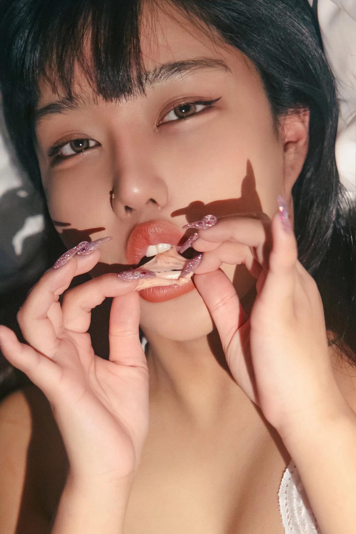 [Chloe 클로이] 韓國妹曲線外露 側乳隨時都要蹦出 (60P)(55)