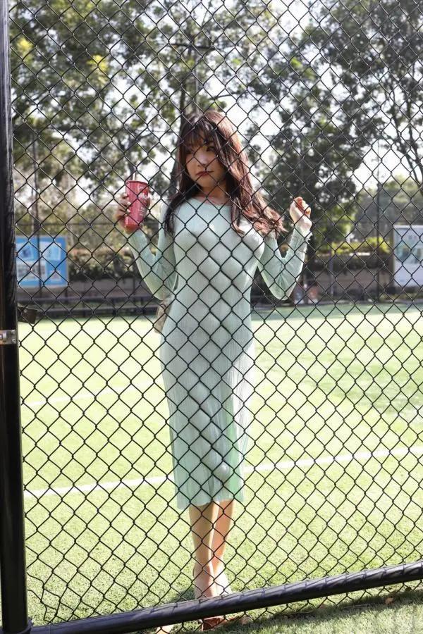 都会丽人芝芝性感浅绿色包臀裙(98)