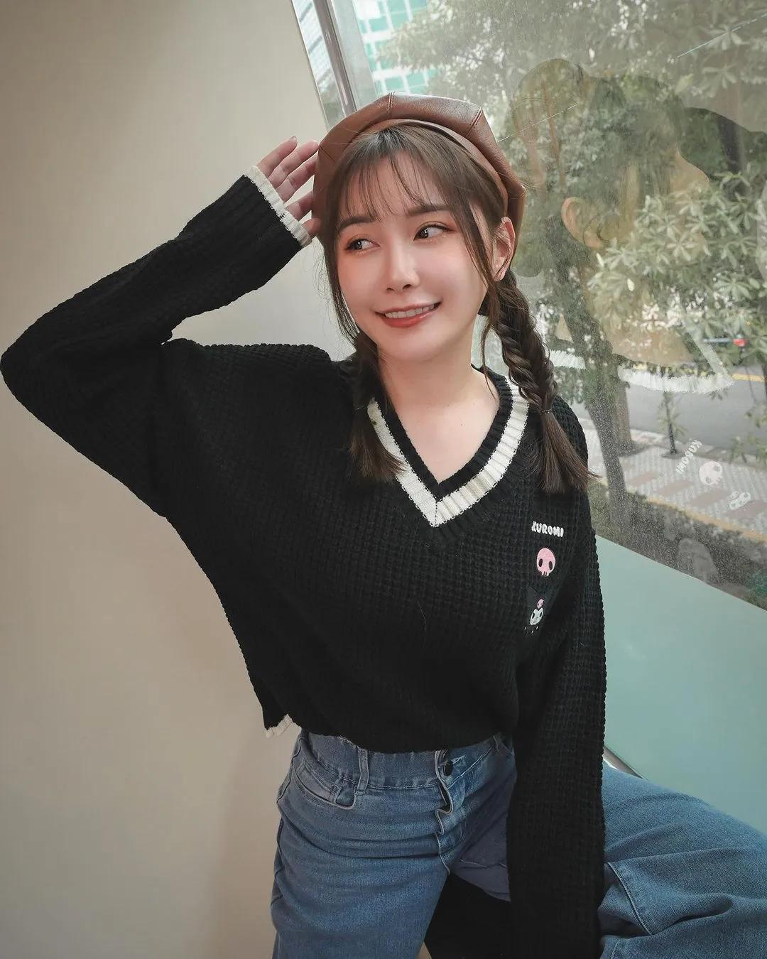 正妹「陈乐乐」火辣身材实在太犯规 画面太美看到停不下来(4)