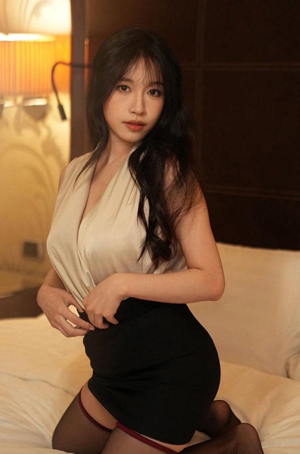 网红福利姬@苏畅 红色情趣衣尺度福利