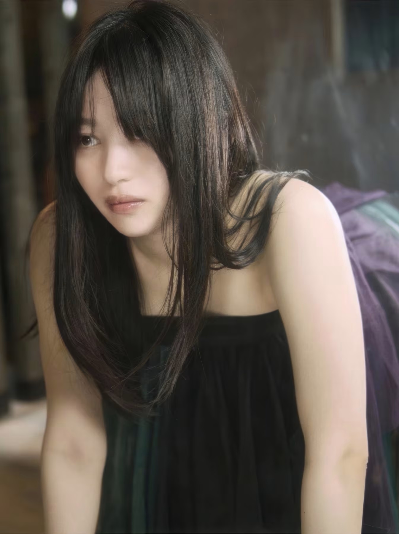 Shizuka Saito 斉藤靜, セミヌード寫真集 密室 大きなお尻に理想のオディライン どこかえっちな雰囲気を纏ったセクシーな美女があなたを禁斷の世界へ Set.03(3)