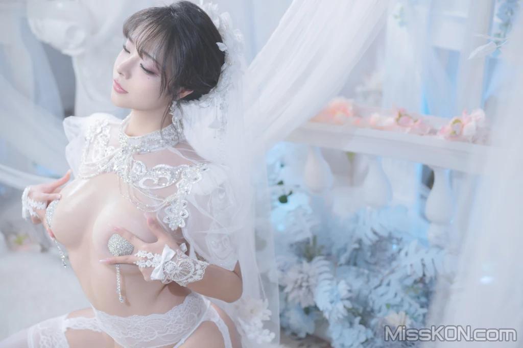 Coser@yuuhui玉汇: 520特辑 新婚的妻子 (127 photos )(81)