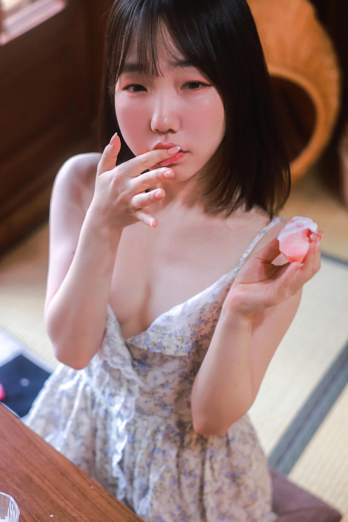 [Han Yeri 한예리] 牛奶般的肌肤、唇红齿白(1)