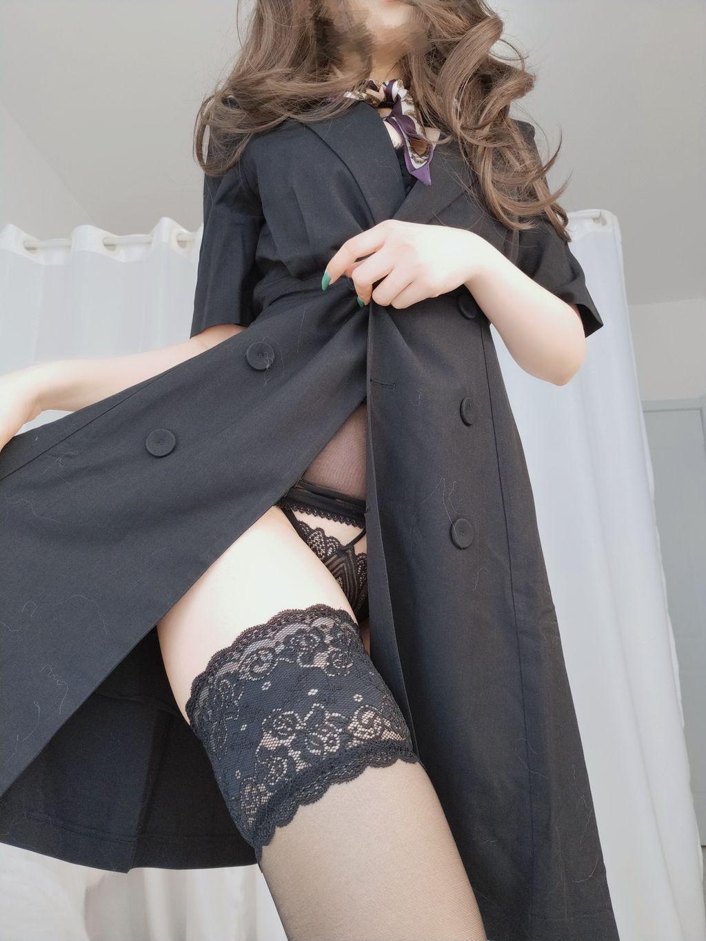 Coser @ 白银 81: OL 下 的 内衣 (124 photos)(15)