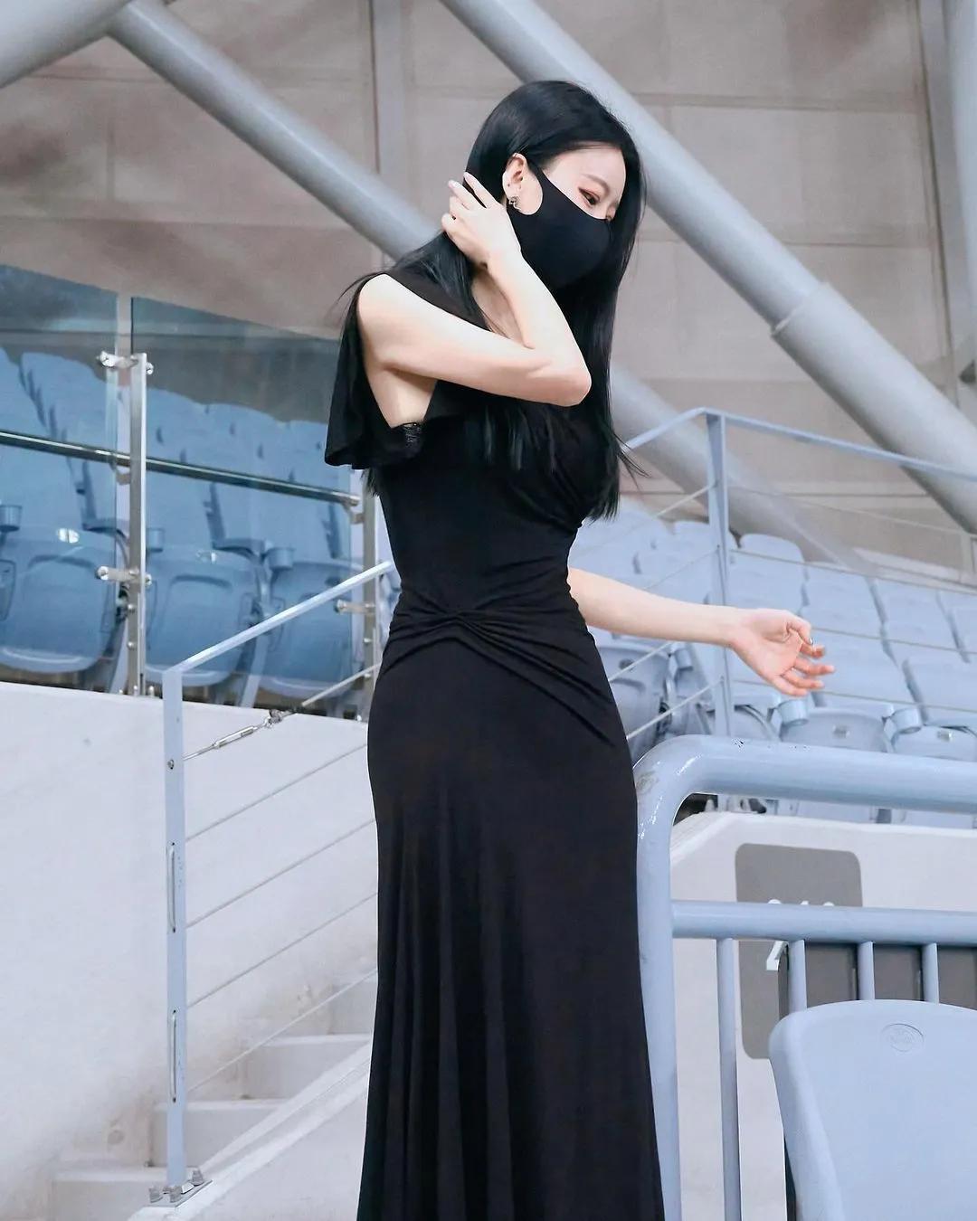 李阿英啦啦队长(19)