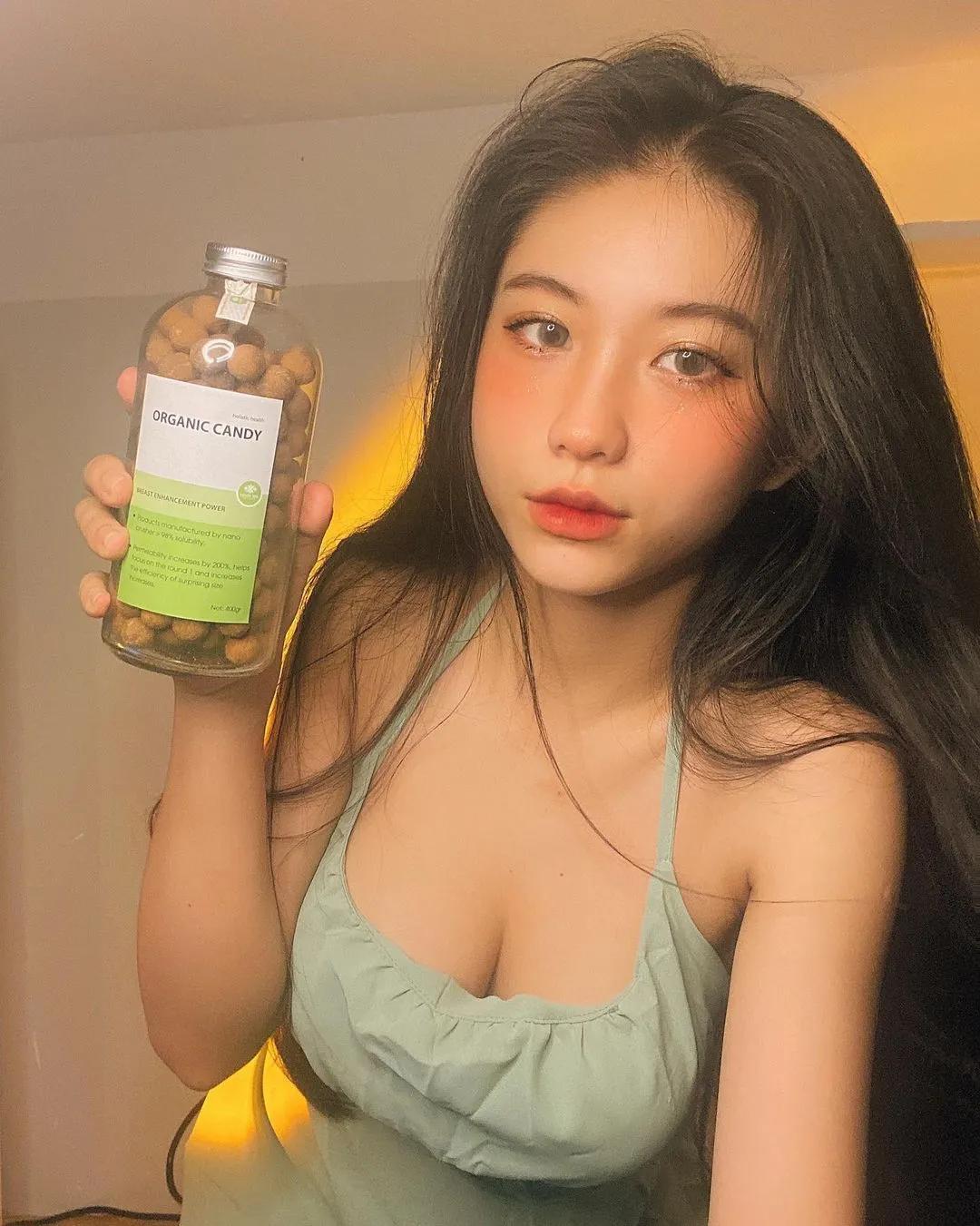 最强隐乳！气质正妹暗藏胸器　清纯奶大事实曝光…无法再理性欣赏啦(7)