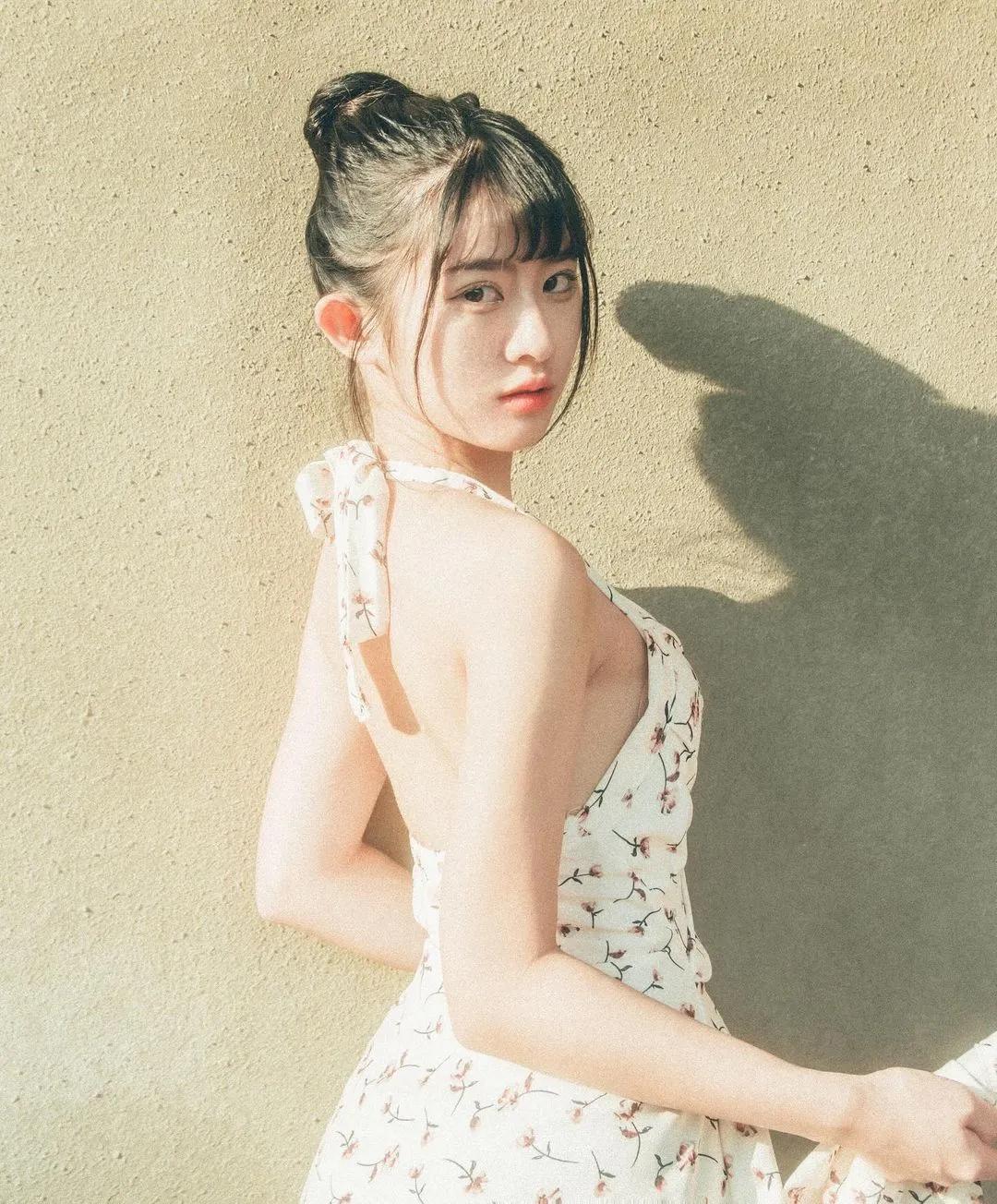 正妹「又心」 气质脸蛋萌萌甜笑直接治愈你一天(12)