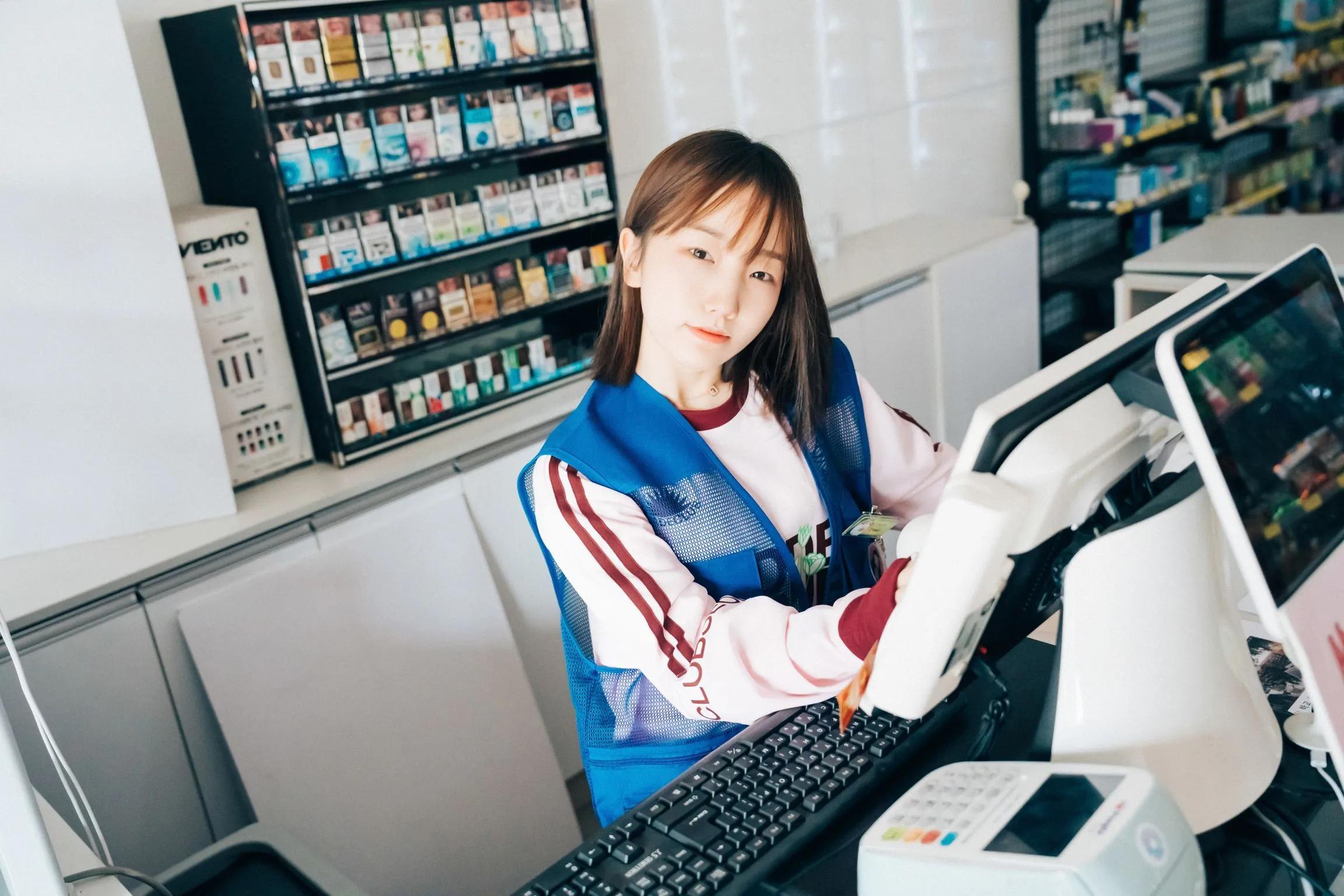 Yeri Pocket Girl Alba(3)