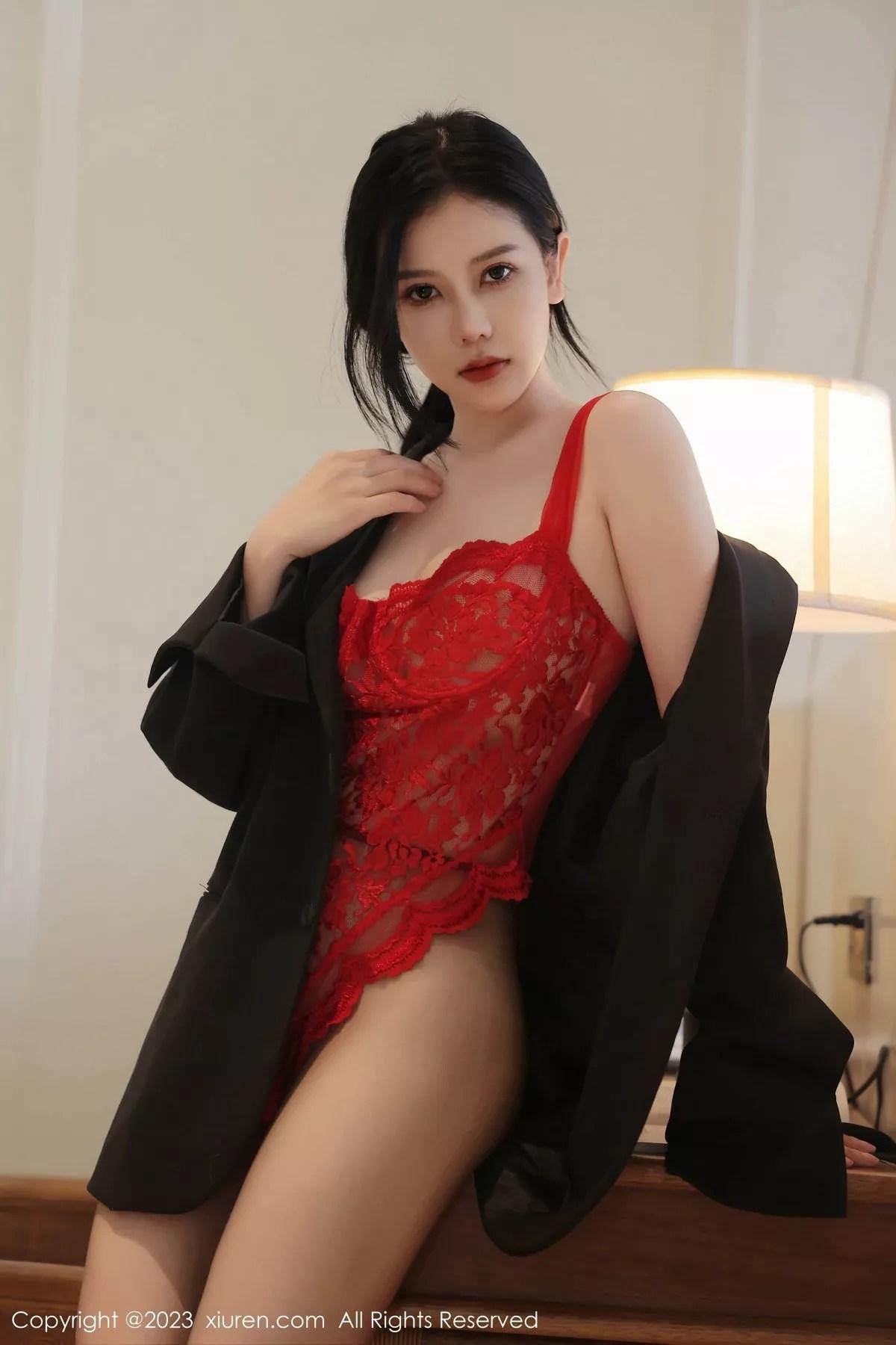 [XiuRen秀人网]第6475期尹甜甜写真(12)