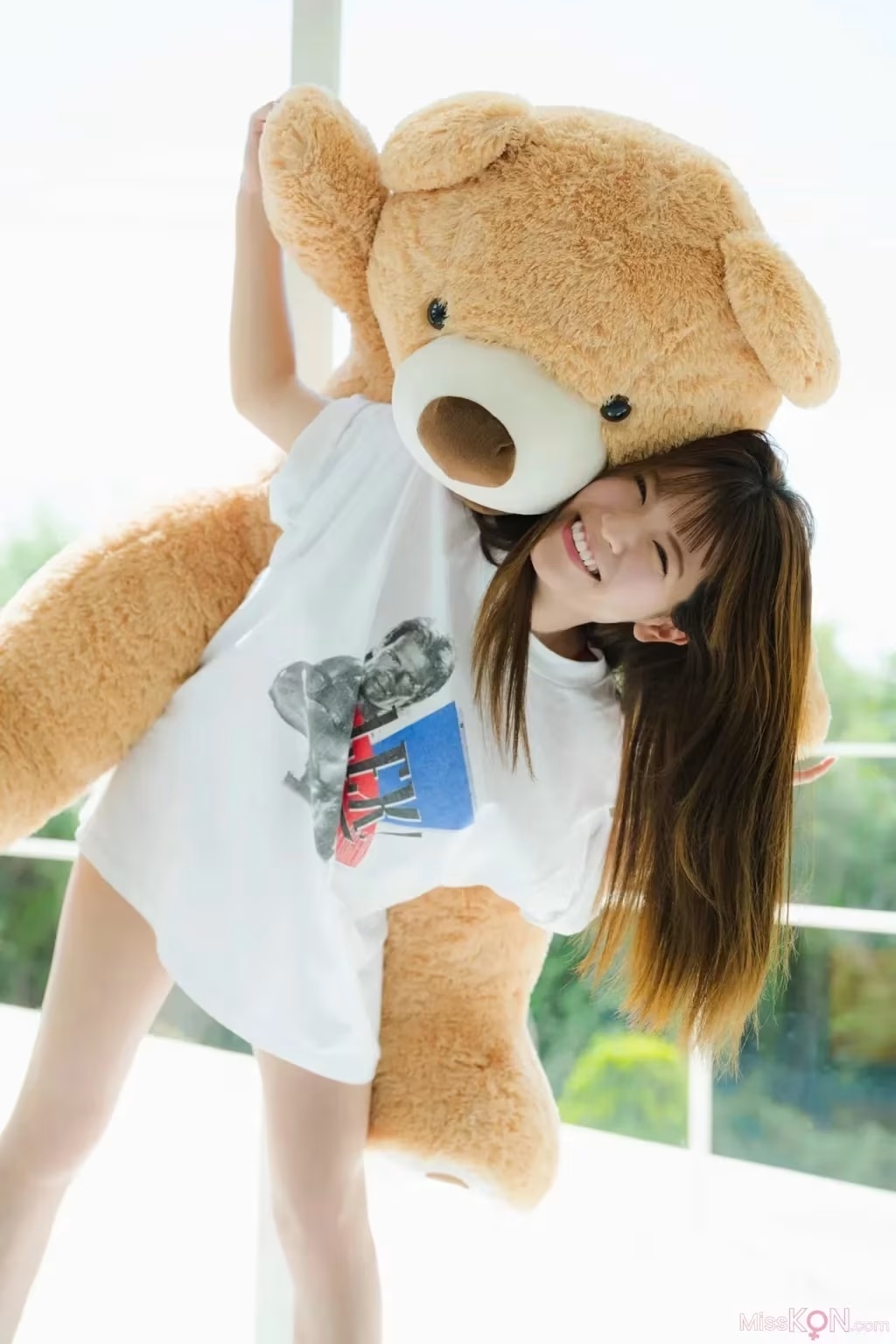 [JP] Yuka Murayama (村山優香)： FRIDAYデジタル寫真集 帰ってきたヒロイン Vol.2 オール未公開100ページ超完全版 (80 photos) - ( Page 1 / 2 )(2)