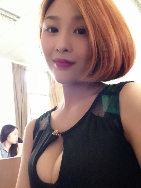 闫盼盼无圣光爆乳25套合集18、生活照(53)