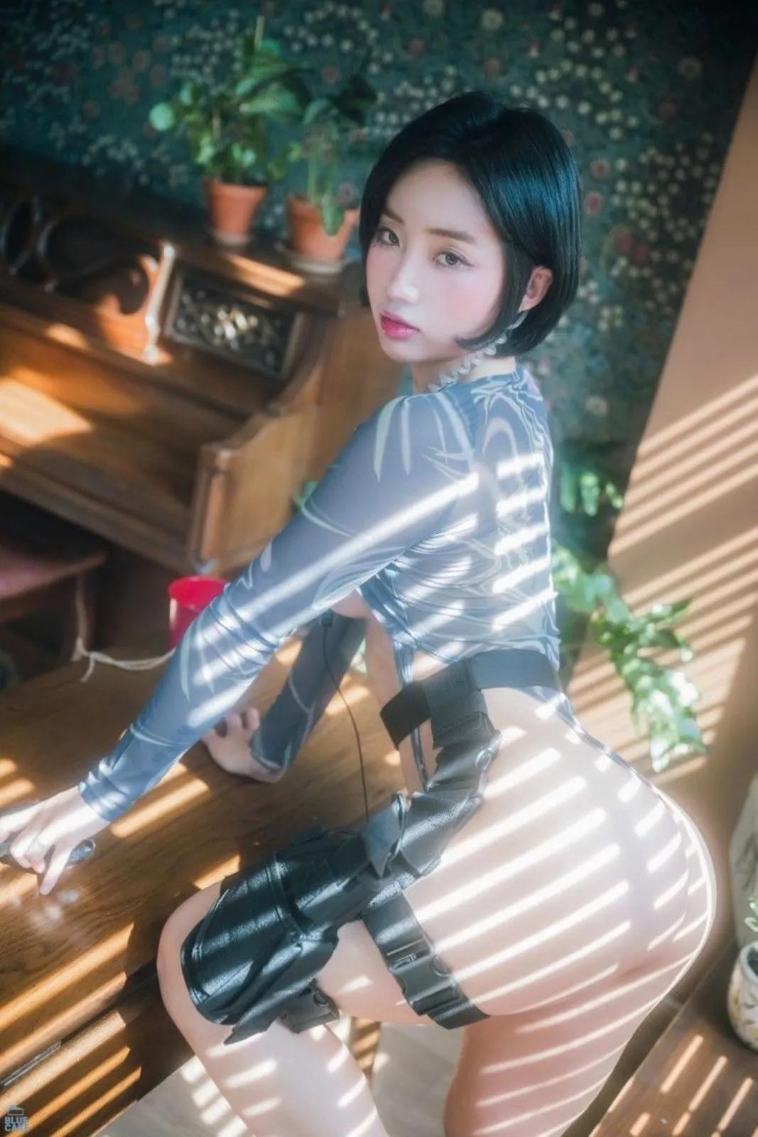 BlueCake-Booty_Queen-Secret_Agent(19)