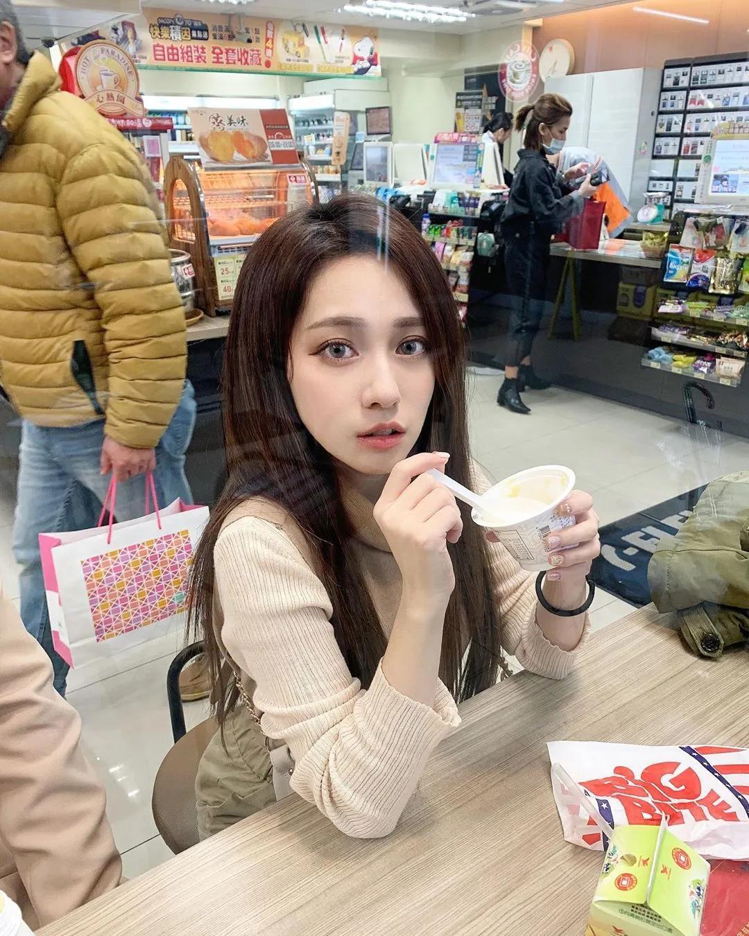 荷兰混血美女卢蓁 Lucy 仙气逼人让人无法抗拒啊(9)