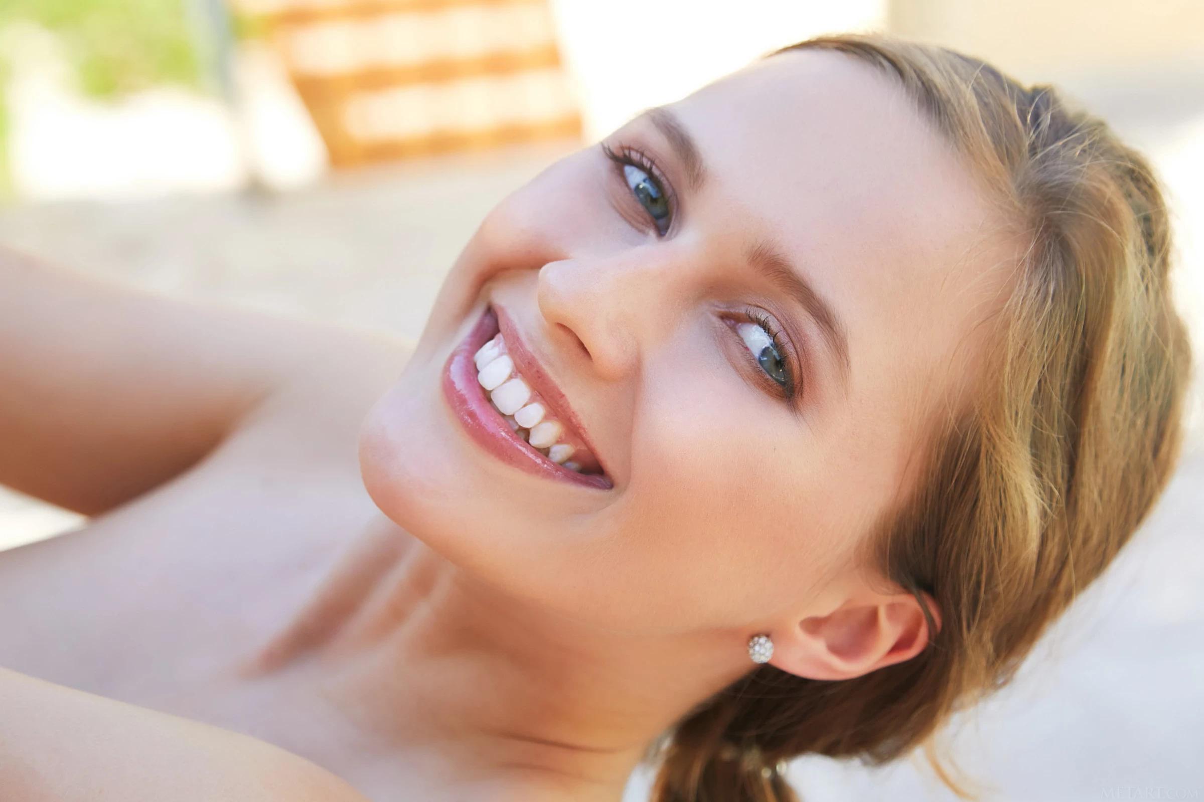 Stacy Cruz - Cabana (125P)(99)