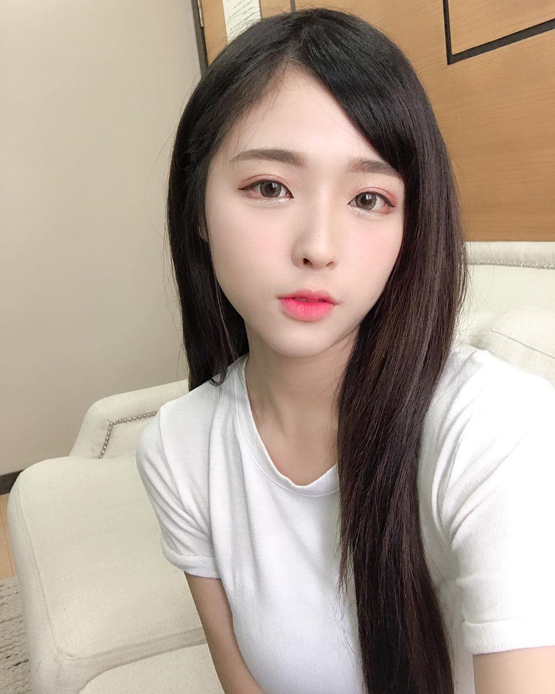 Meka_蒨 优质曲线好凸出....不敢相信身材是如此厉害(11)