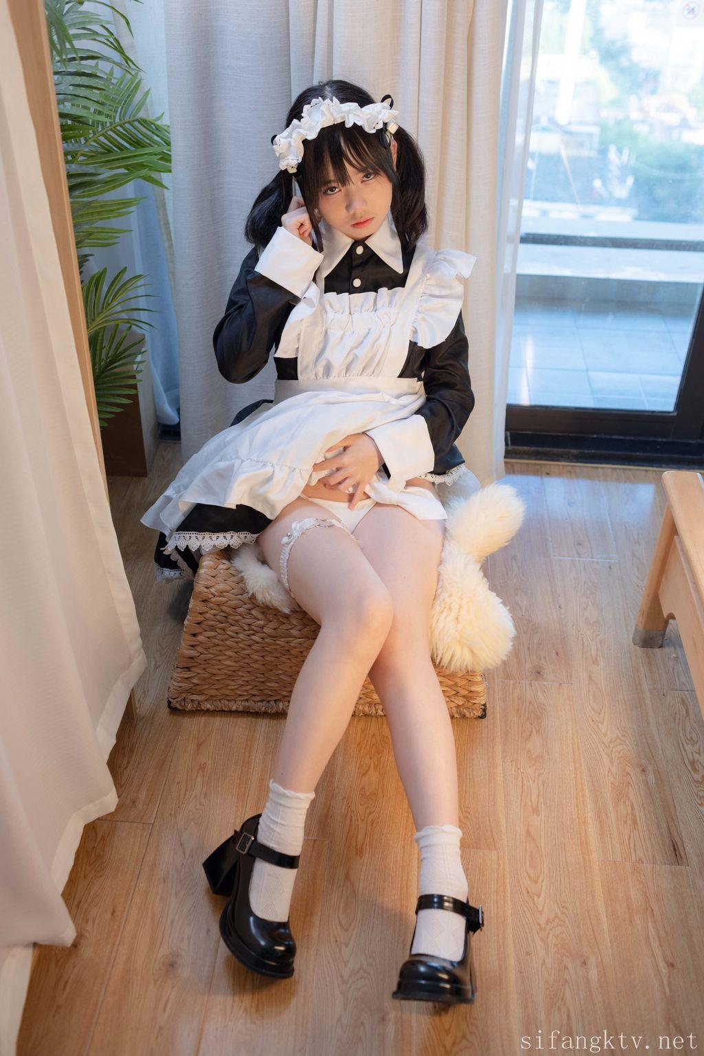 少女秩序: R18 小鱼 丝滑萝莉居家女仆 (193 photos )(63)