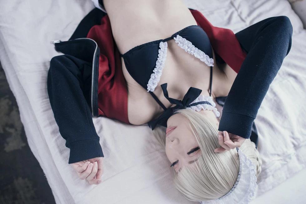 [Cosplay精選]《HeartBreak Morgan》吃雪糕的緊身衣妹子性感寫真243P(40)
