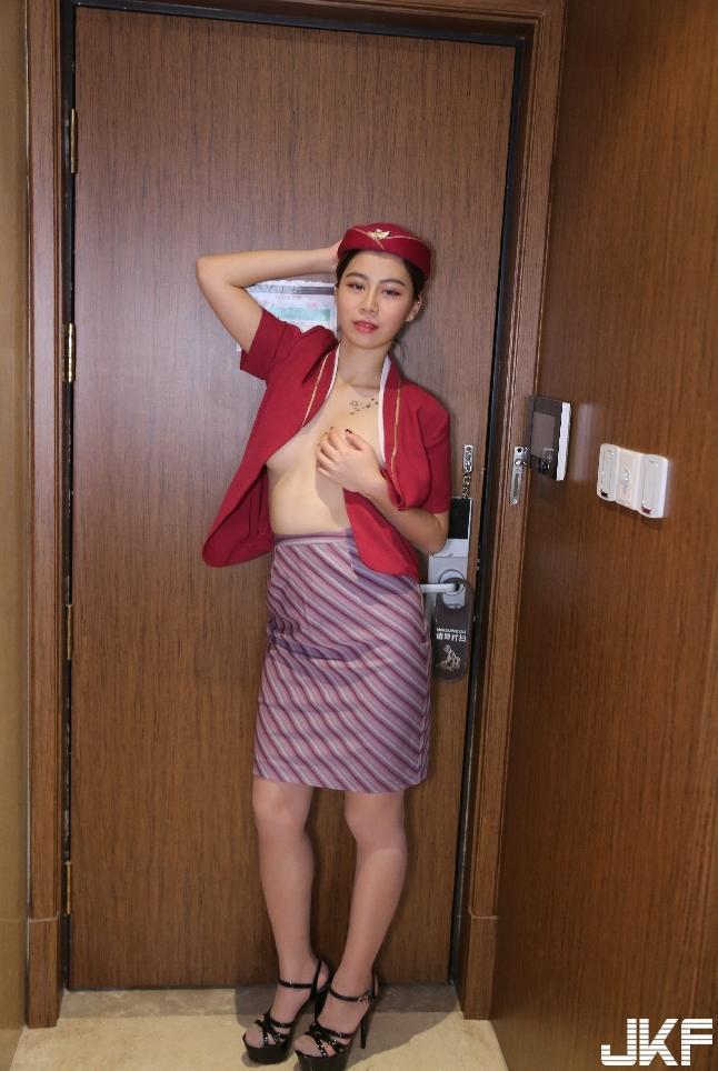 【国模】美模 莉莉 无圣光大尺度私拍套图(END)(88)