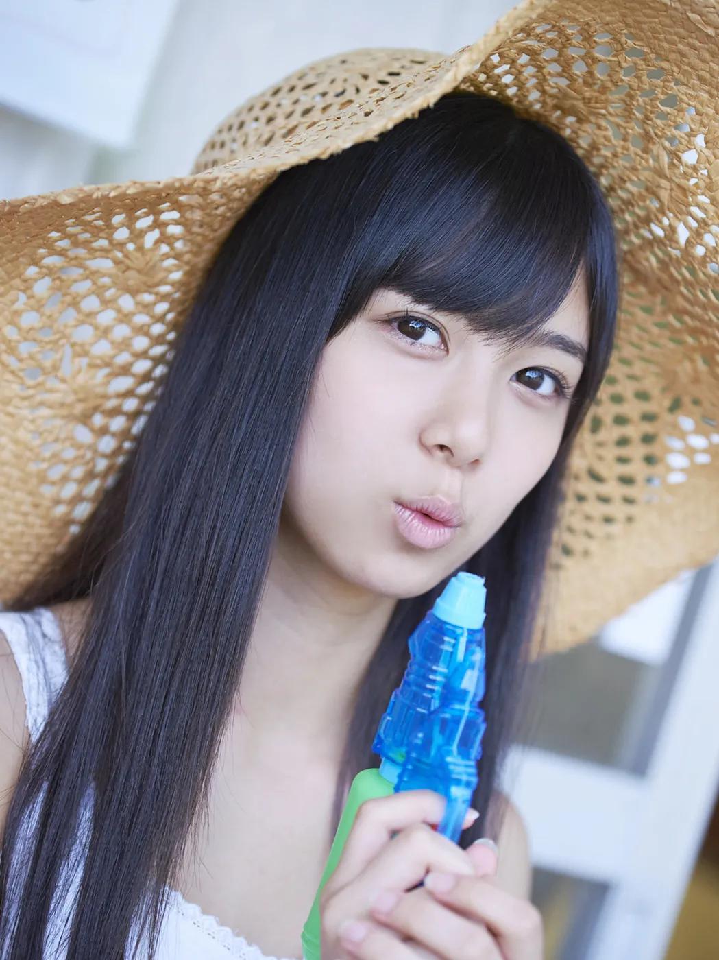 井上玲音 大眼萌妹无意识诱惑好震撼(13)