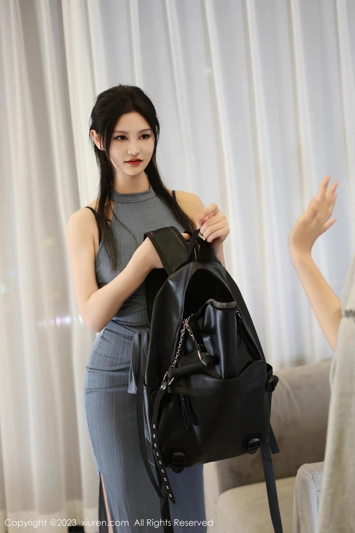 XiuRen第7762期_模特大橘BBKira性感灰色連衣裙露黑色內衣秀豐腴美臀誘惑寫真67P(11)