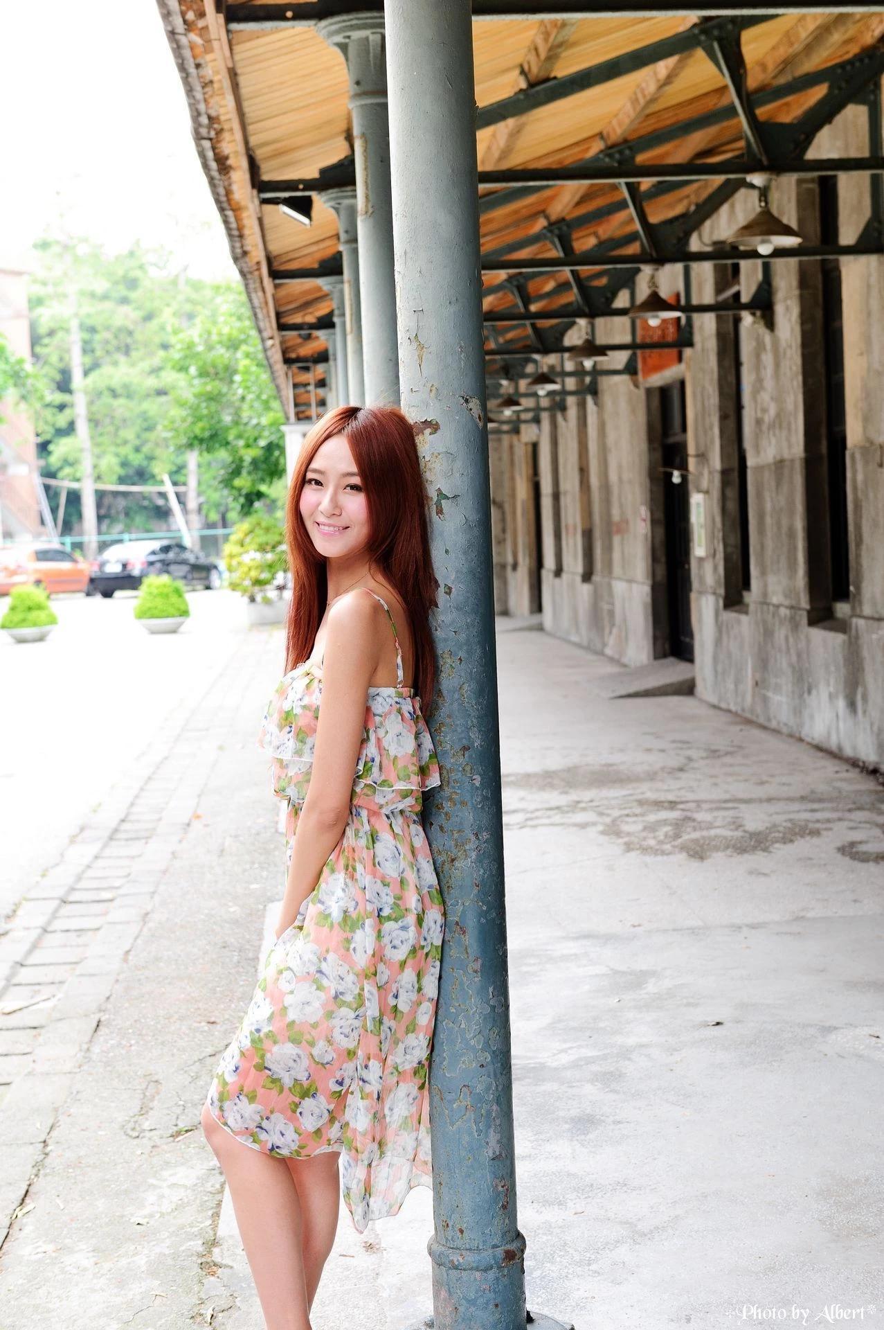 [Beautyleg番外篇] Winnie小雪-校园制服短裙写真(59)