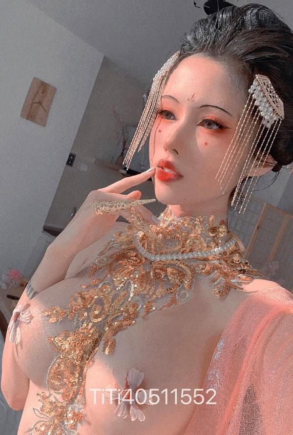 推特女神钛合金TiTi私拍古装新作合集(15)
