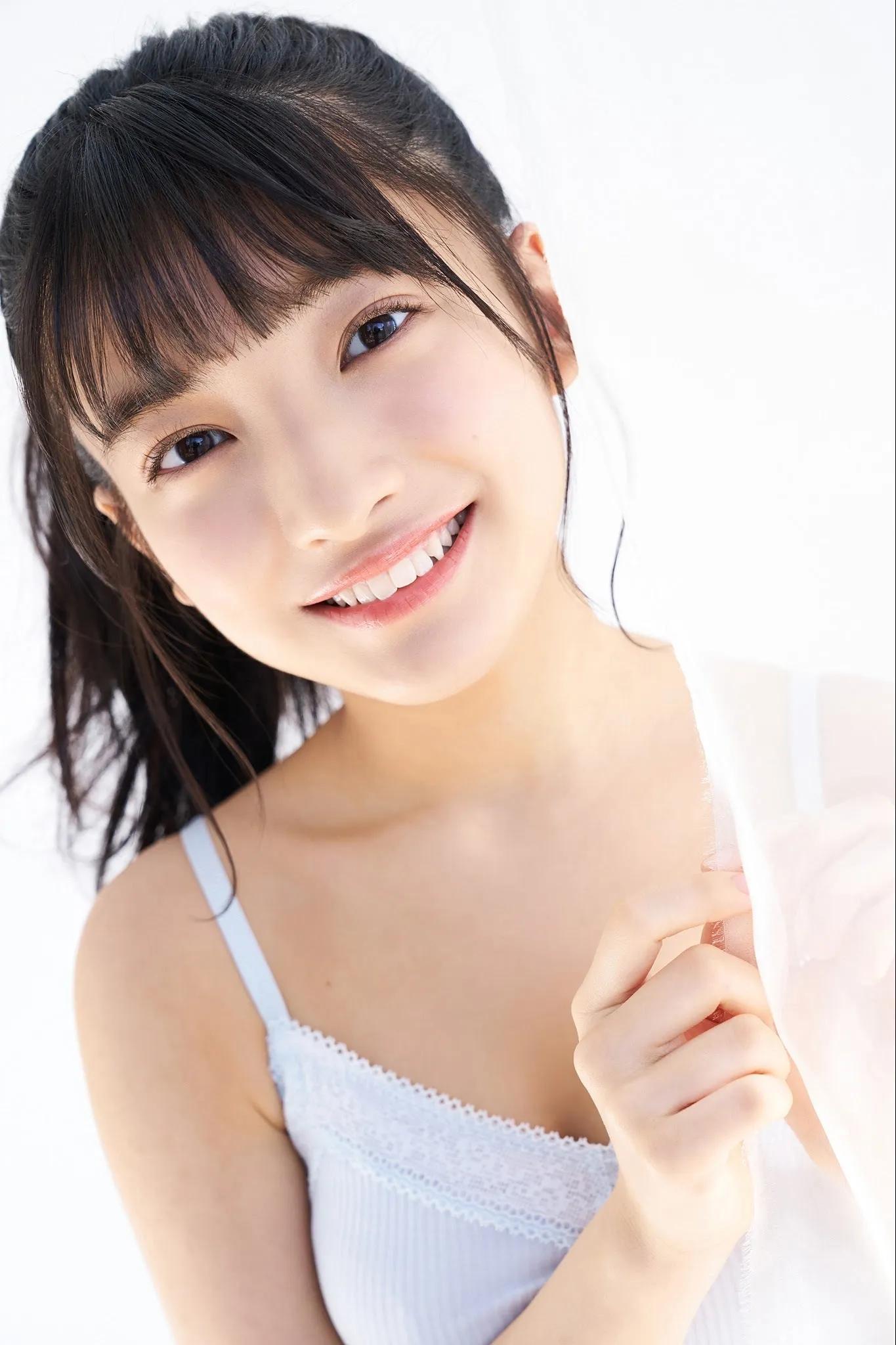 小孩子年纪，成熟大人性感！现役女高中生偶像「蛭田爱梨」稚嫩肉体散发无敌青春活力(7)