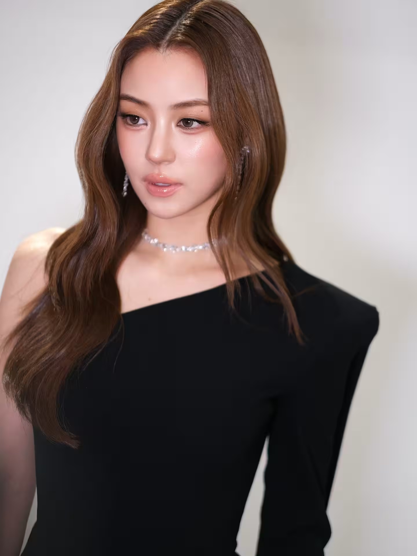 極品天菜認證！泰國美女 Natsha T. 甜美高顏值辣模 回頭率爆表(12)