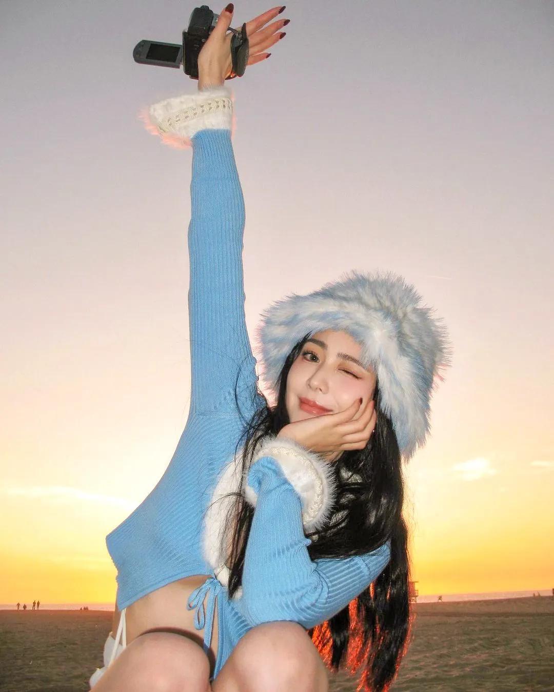 洛杉矶女孩 @Yesstella7(11)