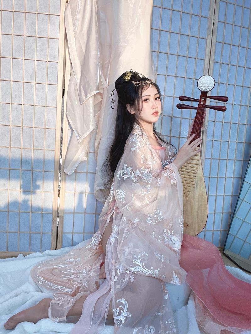 [Cosplay] 不呆猫 古风温泉人妻(34)