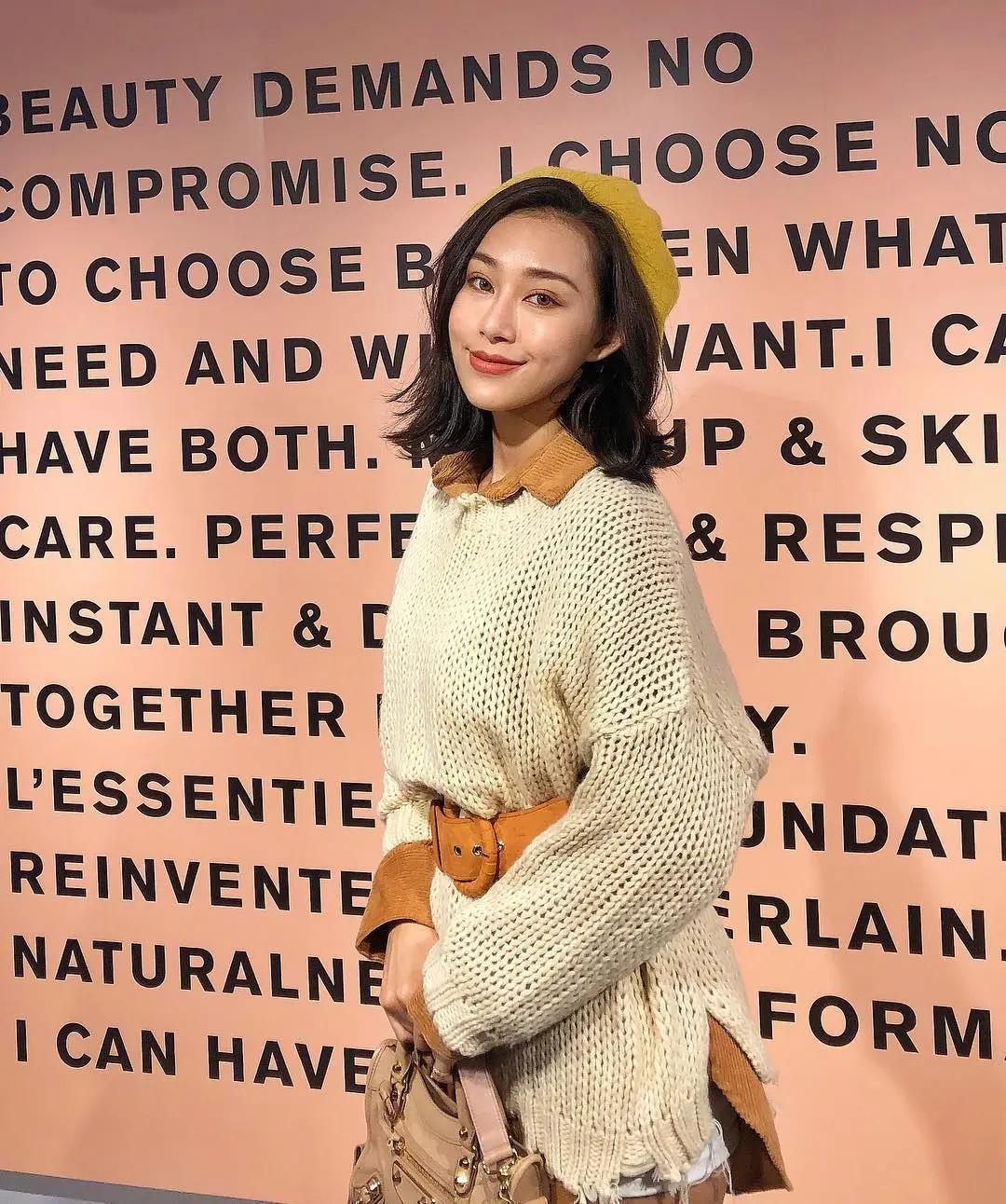 女神填满了遗憾的心！「童恩」菲律宾渡假袒胸又晒腿，完美曲线献给粉丝大口吃冰！-小湿妹图(20)