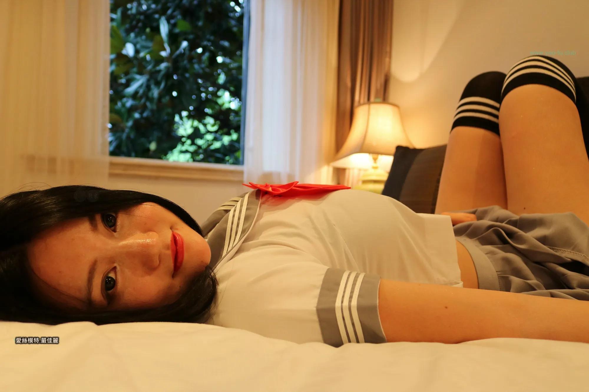 【国模】国模爱丝秀人网严佳丽 大尺度私拍套图(下)(31)