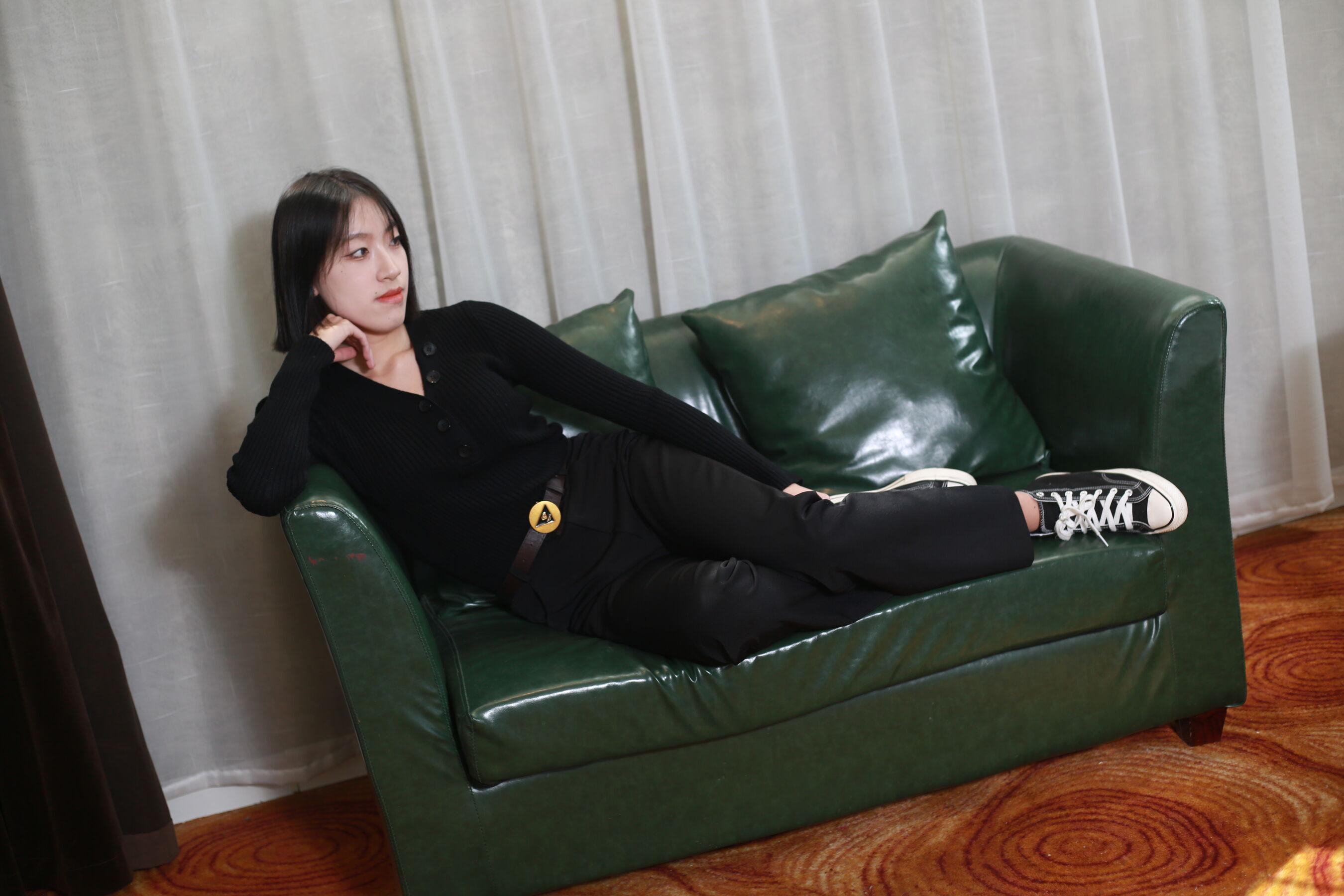 国模套图 国模雅婷大尺度人体私拍套图(27)