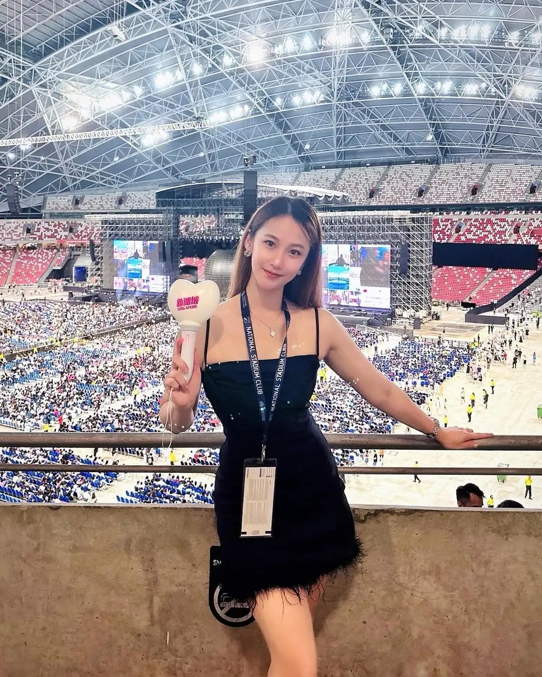 姿势太诱惑「齐敏」火辣身材与优雅气质结合