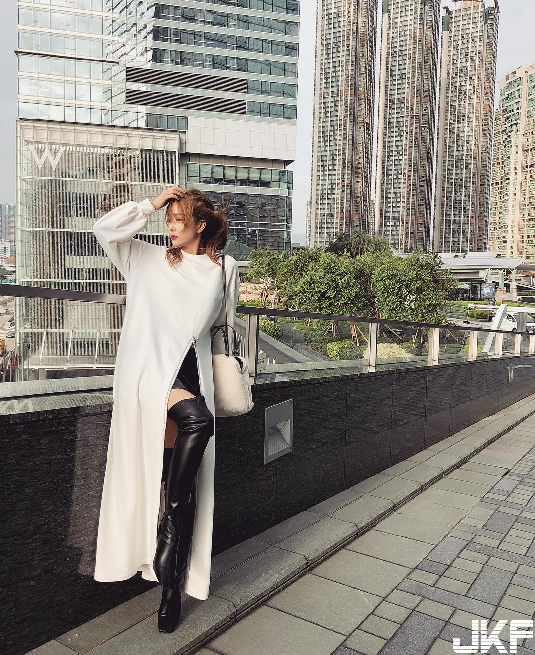 网拍老板娘好大方！「中路大开」C字奶快掉出来，想买她身上这一件！(9)