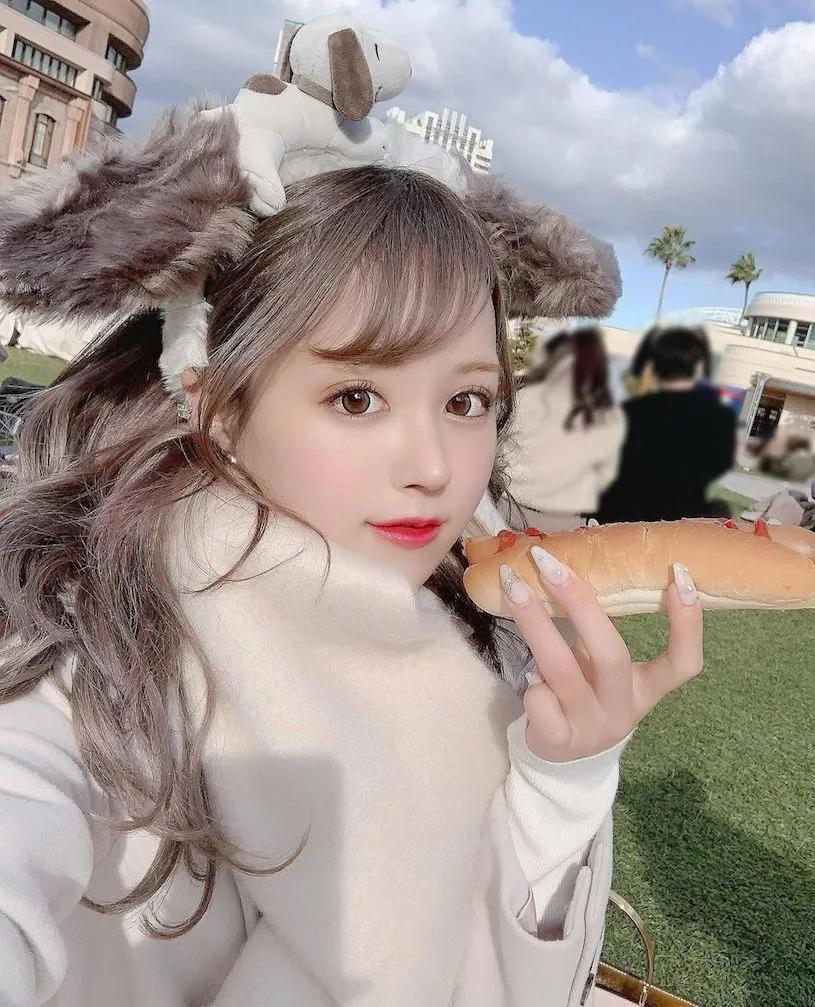 小只马樱花妹神似「三上悠亚」，梦幻颜值看了让人恋爱！-小湿妹图(13)