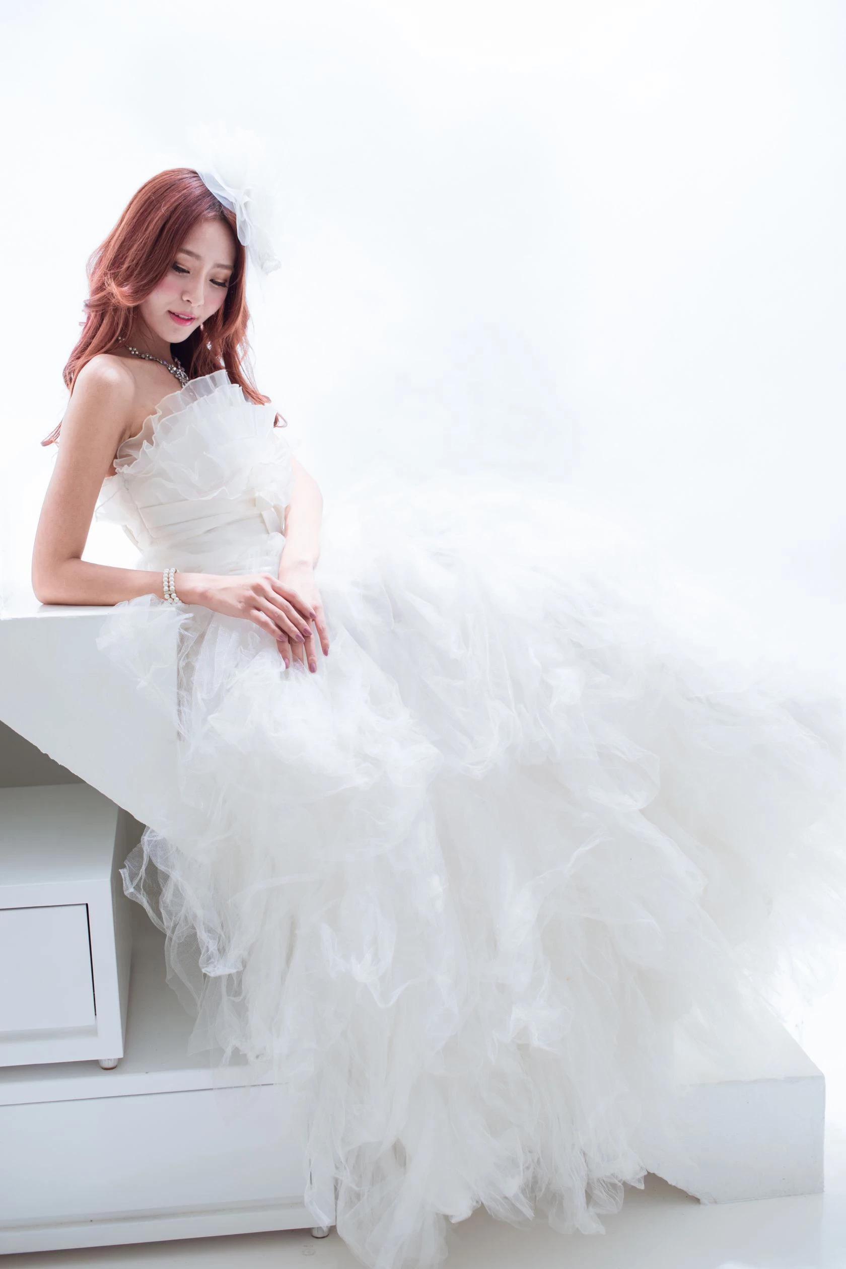 台湾美女模特Winnie小雪 - 超高清婚纱场图集(38)